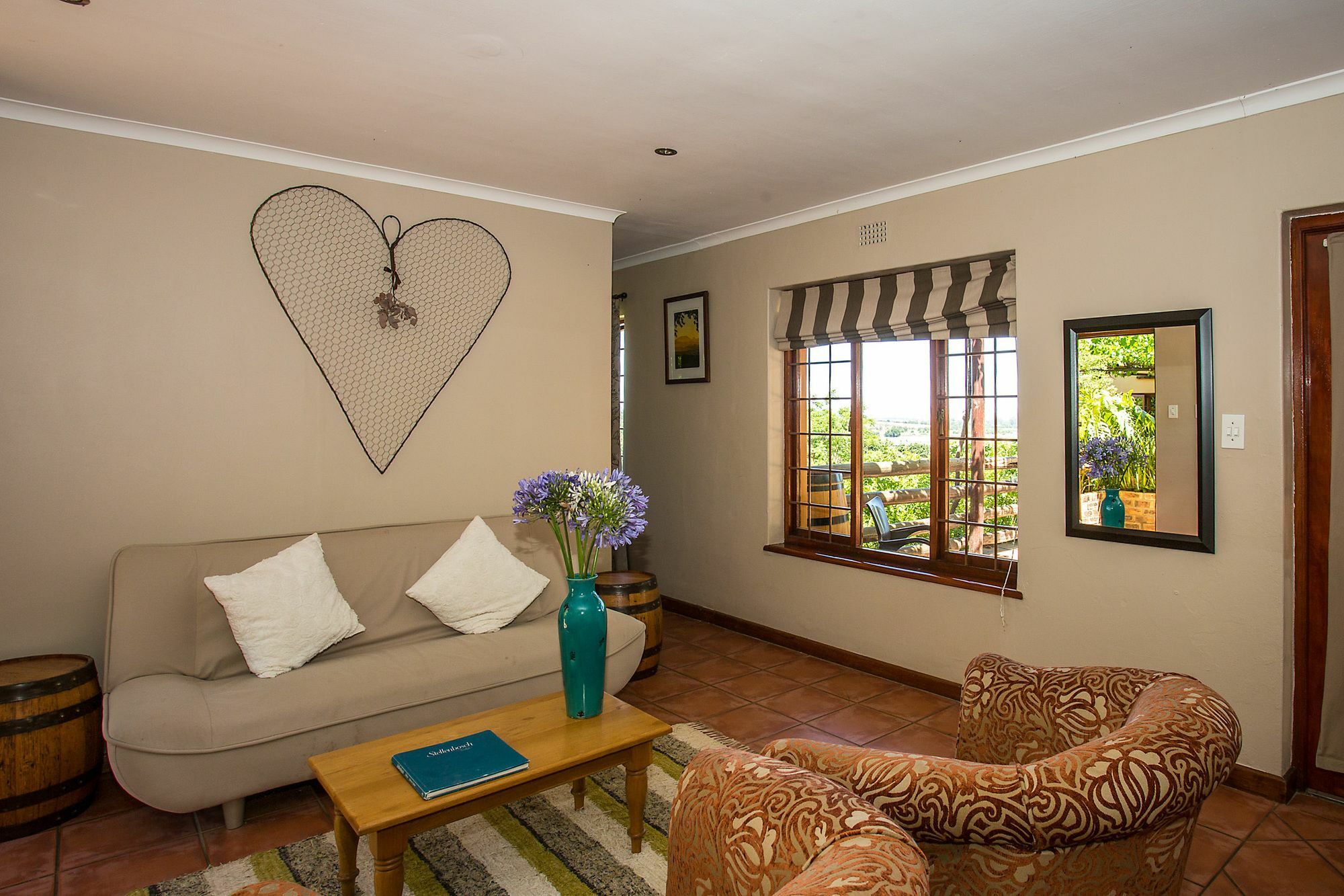 Dirtopia Trail Lodge Stellenbosch Eksteriør bilde
