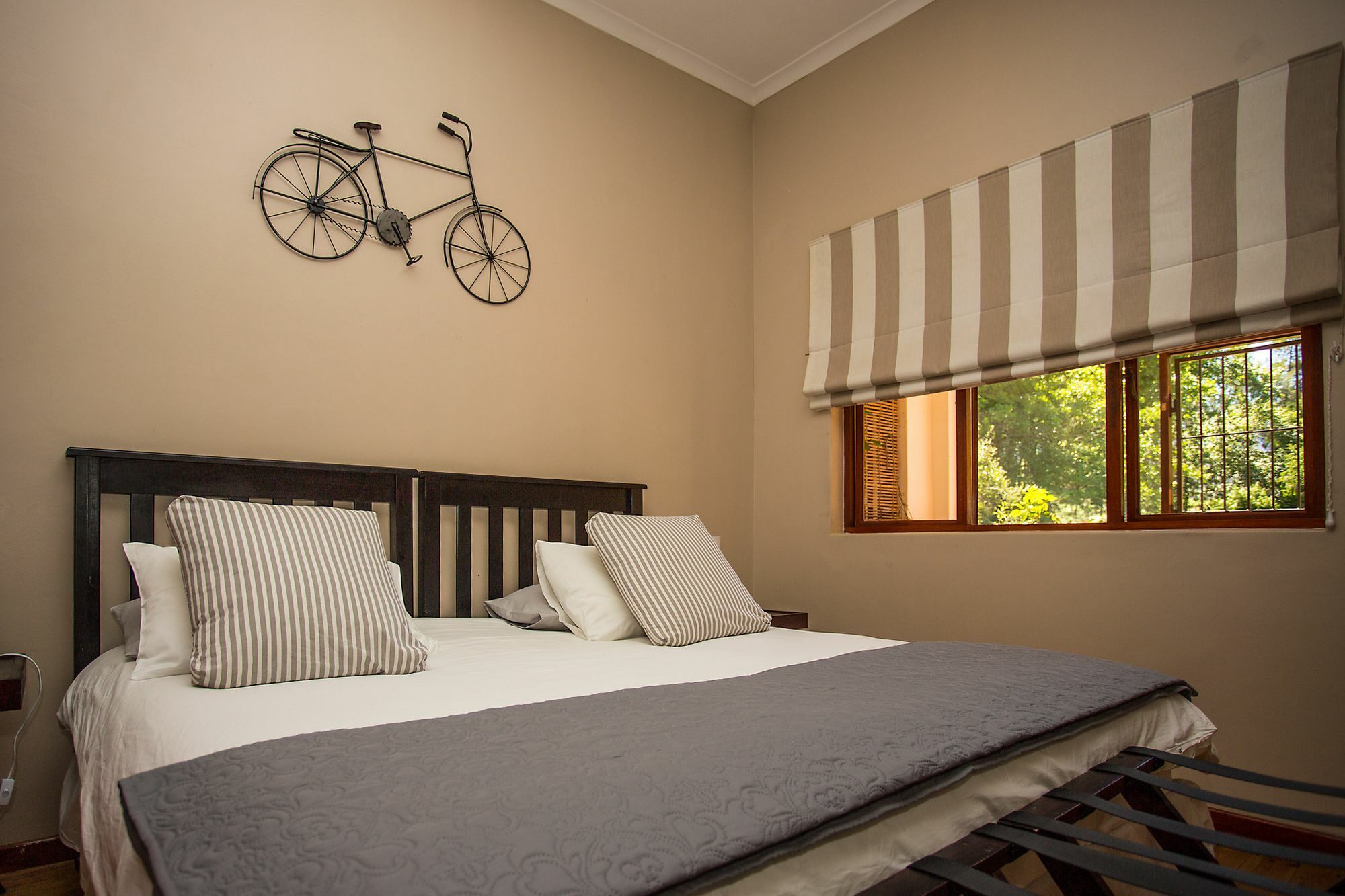 Dirtopia Trail Lodge Stellenbosch Eksteriør bilde